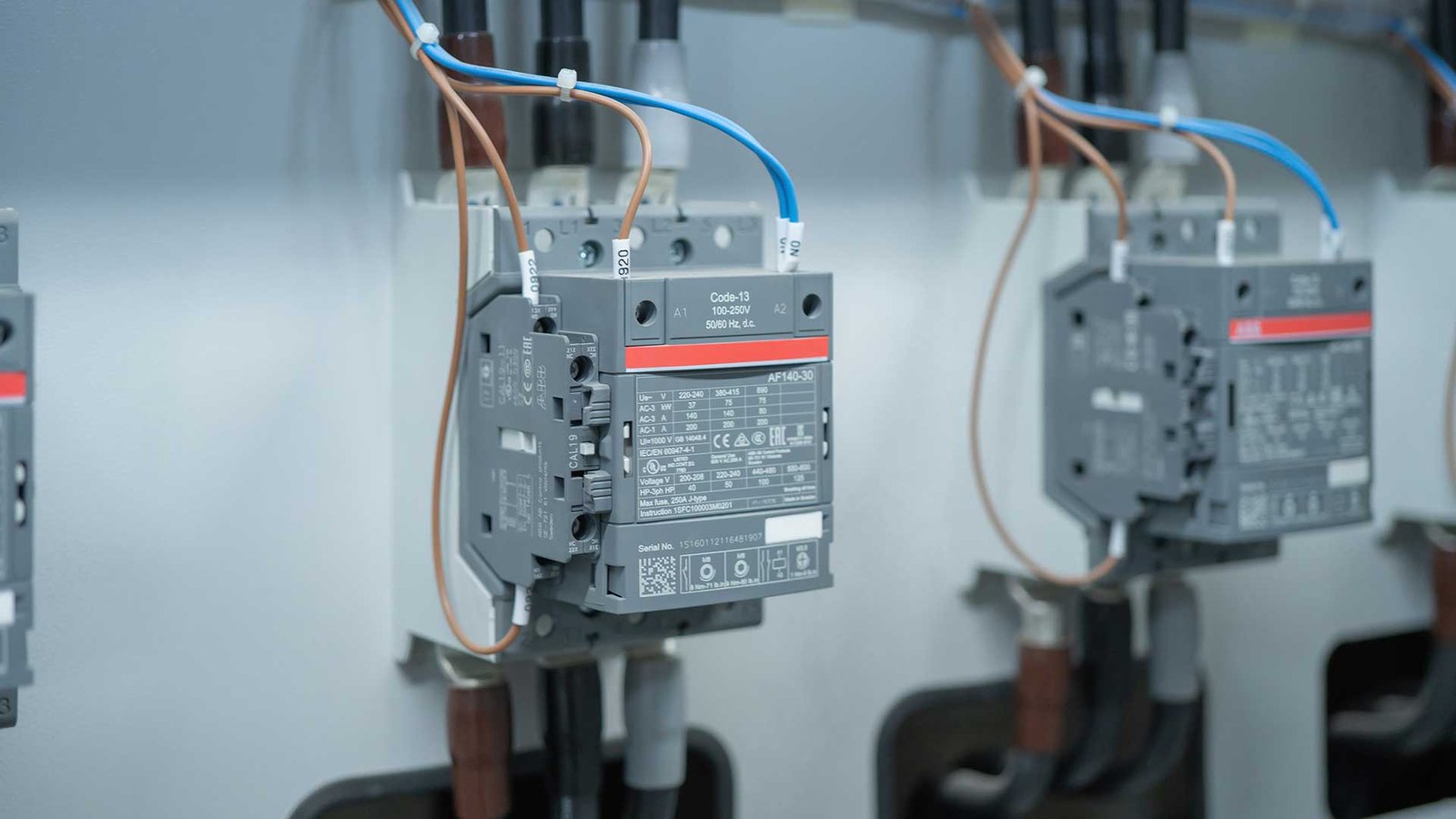 Revolutionizing Switchgear Monitoring: From Offline to Real-Time ...